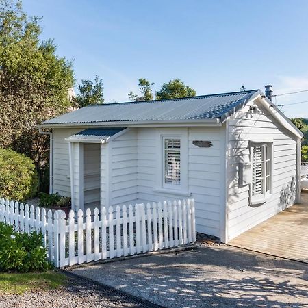 רגלאן Kowhai Cottage & Studio מראה חיצוני תמונה