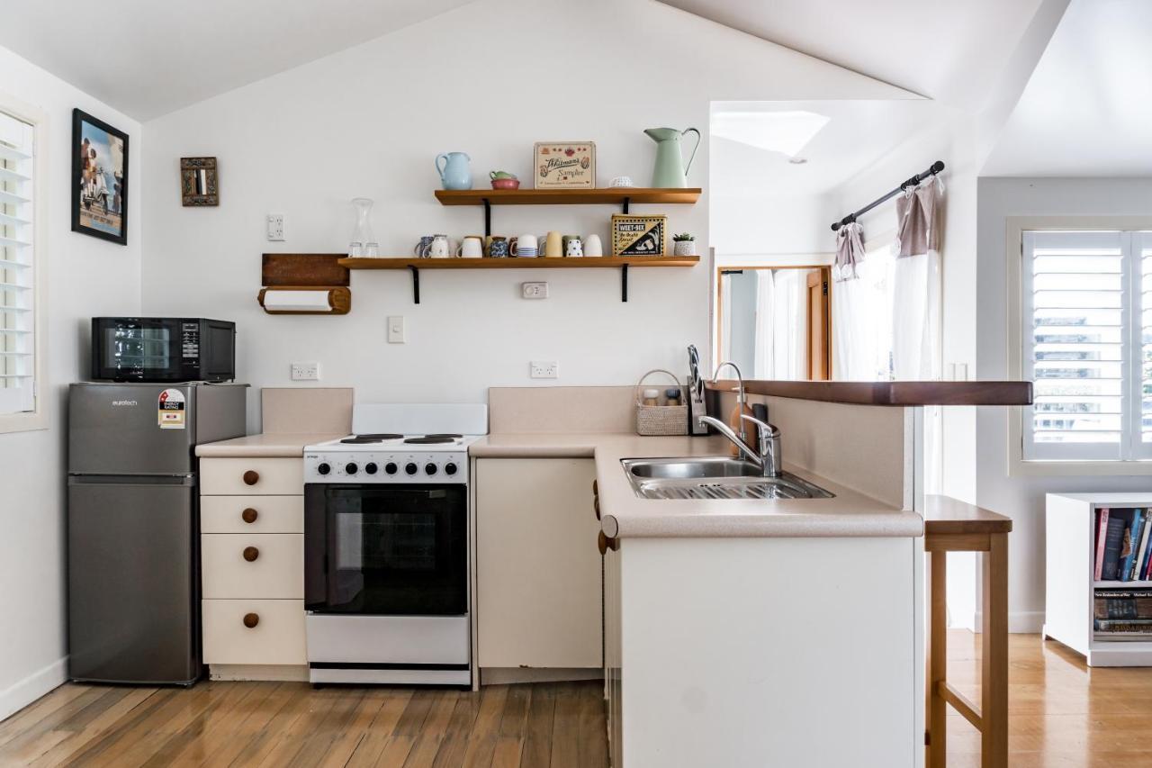 רגלאן Kowhai Cottage & Studio מראה חיצוני תמונה