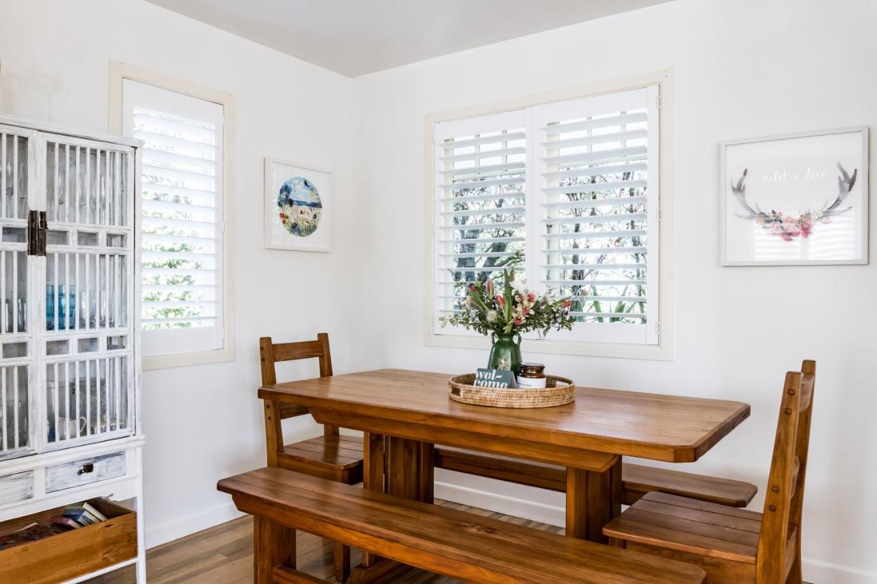 רגלאן Kowhai Cottage & Studio מראה חיצוני תמונה