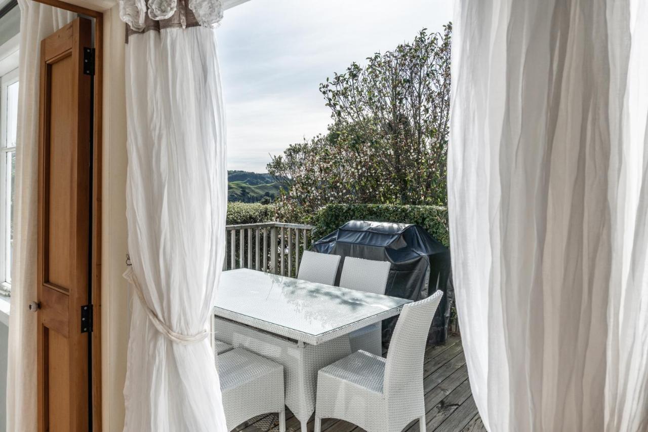 רגלאן Kowhai Cottage & Studio מראה חיצוני תמונה